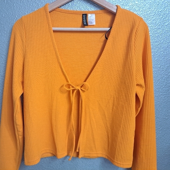 H&M  Orange Tie Front Jeresy Knit    Size M - Picture 6 of 9